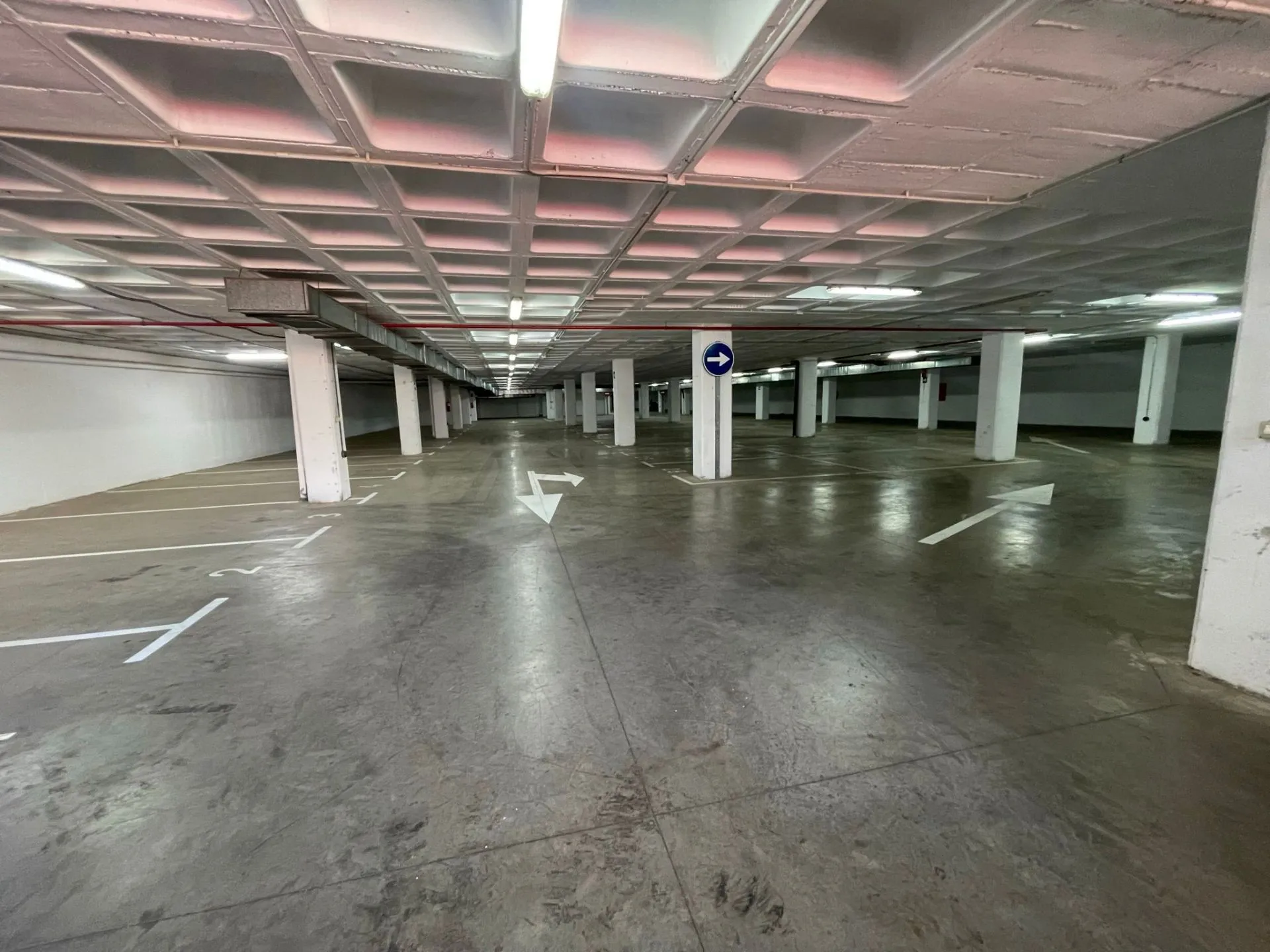 Planta de nave logística en Santa Cruz de tenerife, ref. N0587, lista para operativa de carga