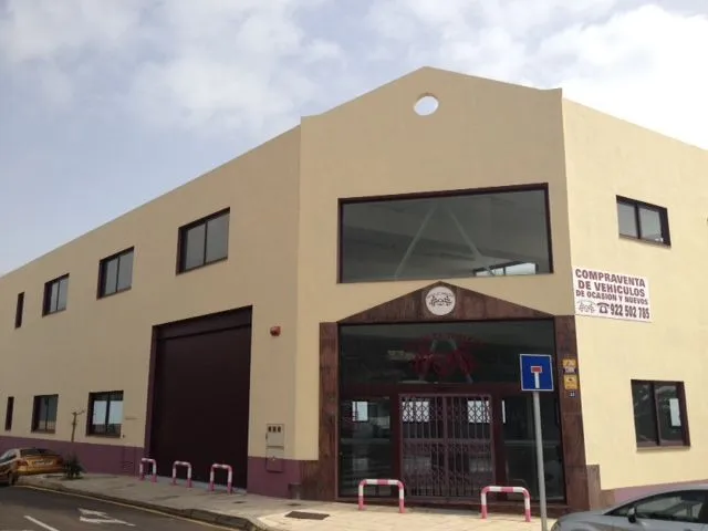 Planta de nave logística en El Tablero, ref. N0257, lista para operativa de carga